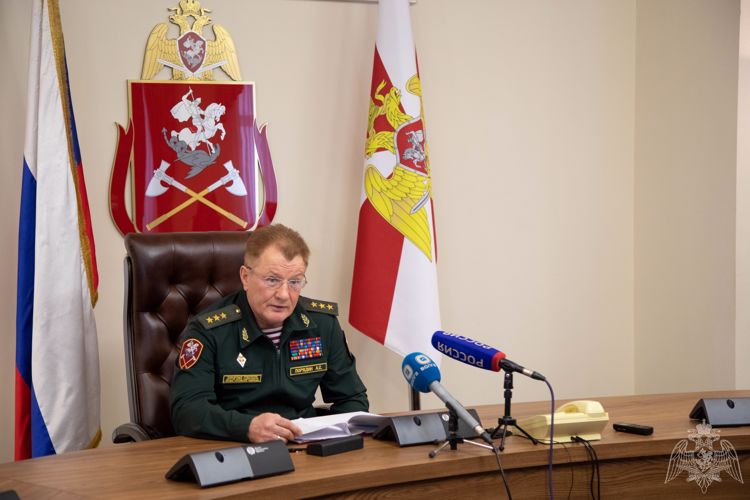 Командующий Приволжским округом Росгвардии провел брифинг для журналистов