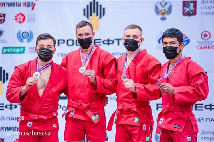 Уроженец Чувашии, военнослужащий спорткоманды Приволжского округа Росгвардии Максим Иванов стал победителем Кубка по самбо «Мемориал А.Харлампиева»