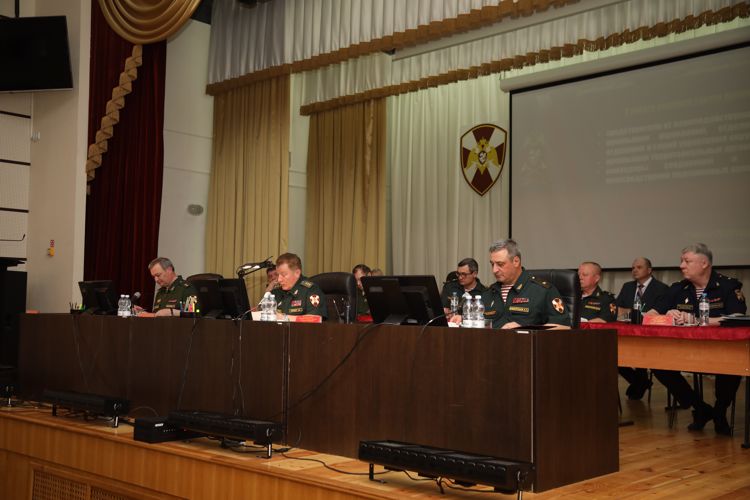 Учебно-методический сбор руководящего состава Приволжского округа Росгвардии завершился в Нижнем Новгороде расширенным заседанием итогового военного совета