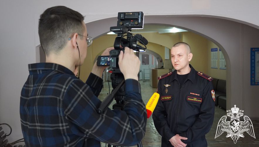 В рамках акции «Дни Росгвардии» журналисты НТРК Чувашии подготовили репортаж о работе вневедомственной охраны в Новочебоксарске
