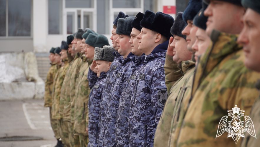 В Чебоксарах состоялся торжественный митинг в честь Дня войск национальной гвардии Российской Федерации