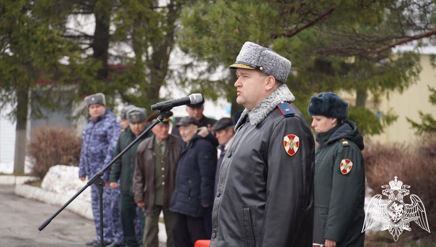 В Чебоксарах состоялся торжественный митинг в честь Дня войск национальной гвардии Российской Федерации
