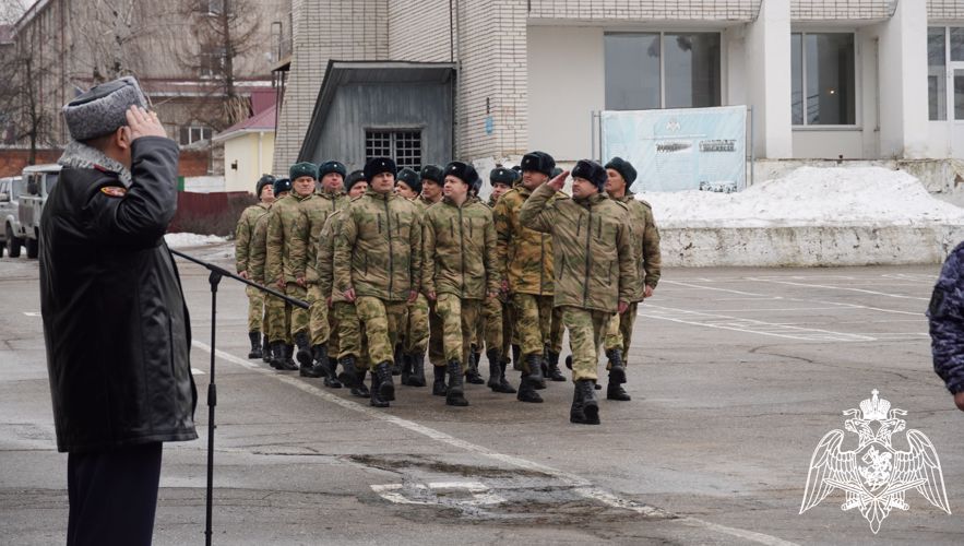 В Чебоксарах состоялся торжественный митинг в честь Дня войск национальной гвардии Российской Федерации