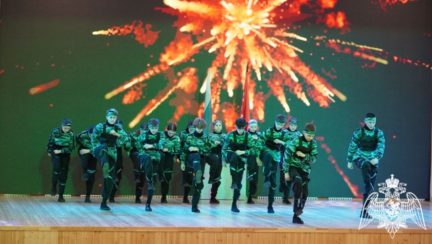 В Чебоксарах состоялась торжественная церемония посвящения в юные росгвардейцы