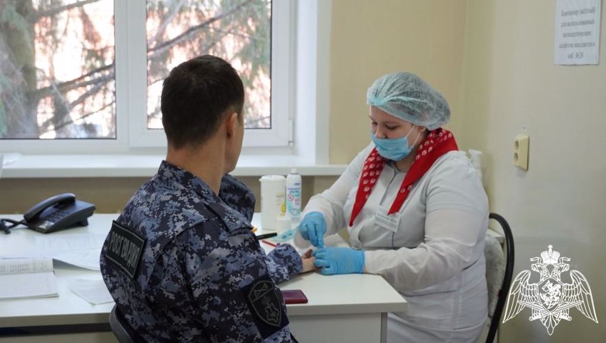 В Чувашии росгвардейцы присоединились к всероссийской ведомственной акции «От сердца к сердцу»