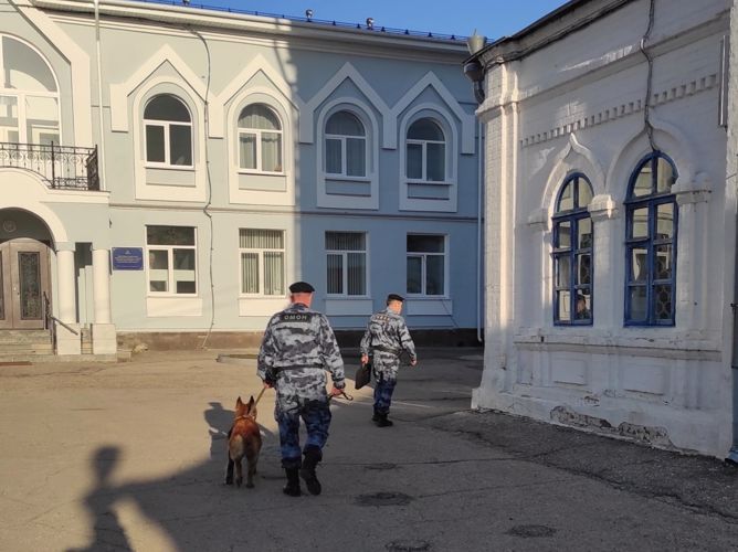 В Чувашии сотрудники Росгвардии приняли участие в охране общественного порядка в Вербное воскресенье