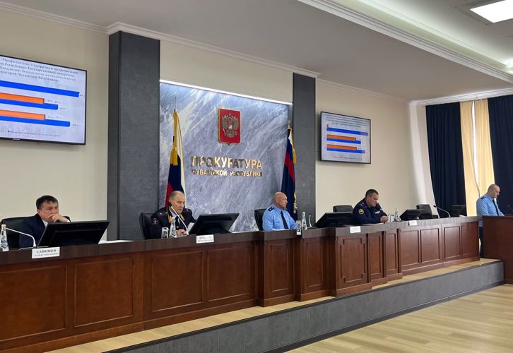 В Чувашии состоялось координационное совещание правоохранительных органов по вопросам противодействия незаконному обороту оружия и боеприпасов
