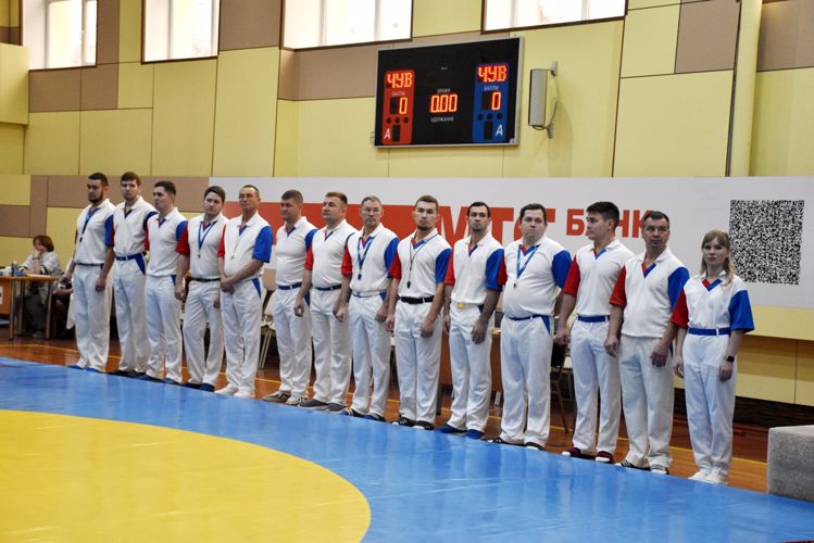 В Чебоксарах росгвардейцы приняли участие в открытии соревнований, посвященных Всероссийскому дню самбо