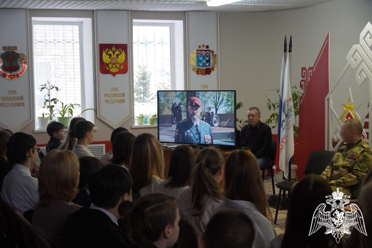 Офицеры Управления Росгвардии по Чувашской Республике – Чувашии провели профориентационное мероприятие для чебоксарских школьников