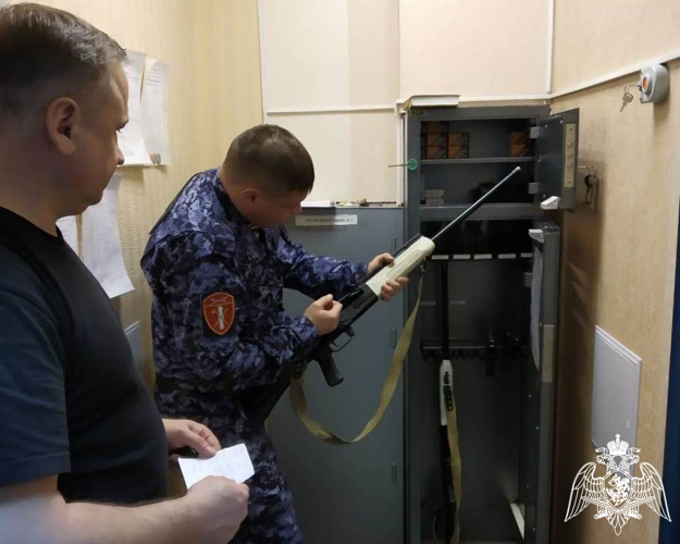 12 февраля в Росгвардии отмечается день образования подразделений государственного контроля и лицензионно-разрешительной работы
