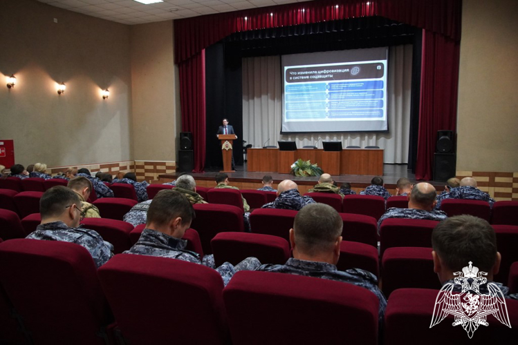 В Управлении Росгвардии по Чувашской Республике - Чувашии состоялась очередная лекция общества «Знание»