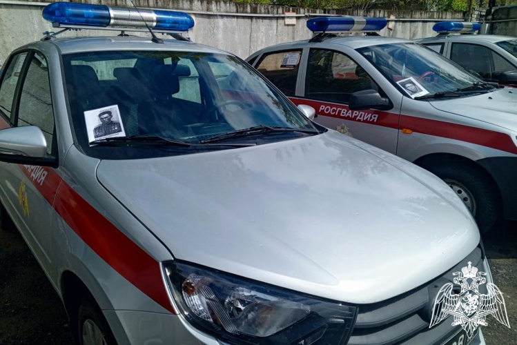 Росгвардейцы Чувашии поддержали акцию «Бессмертный автополк»