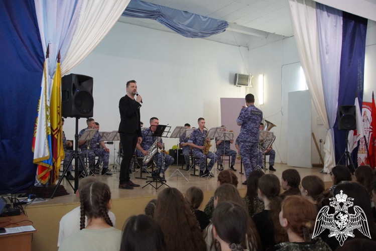 Акция «Каникулы с Росгвардией» стартовала в Чувашии