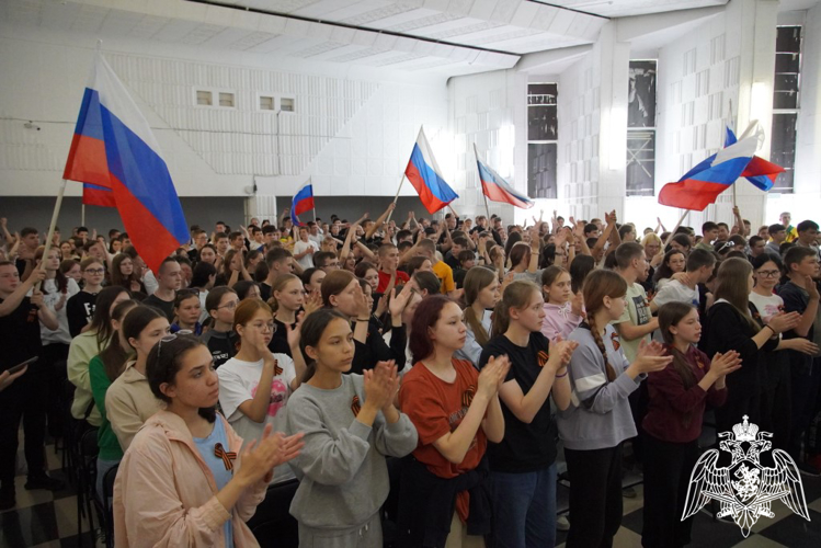 Акция «Каникулы с Росгвардией» стартовала в Чувашии