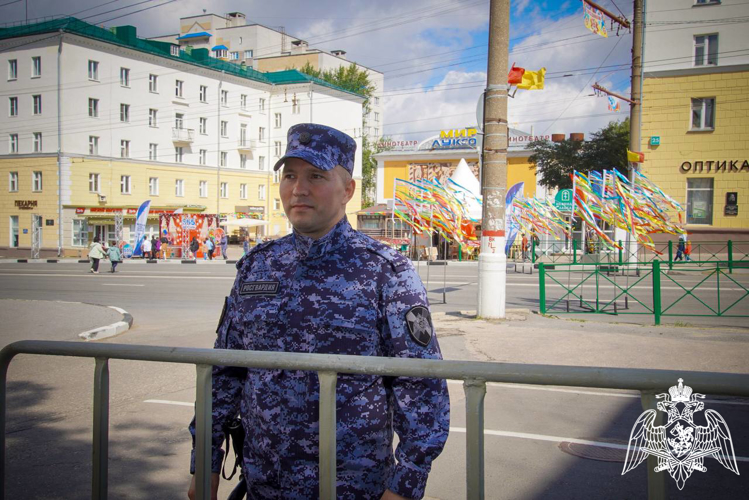 Росгвардейцы обеспечили безопасность граждан во время празднования 555-летия Чебоксар