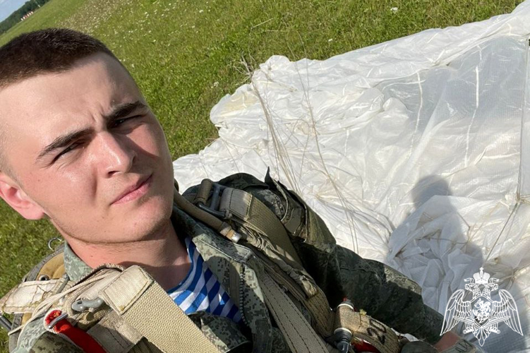 Росгвардейцы Чувашии вспоминают службу в ВДВ