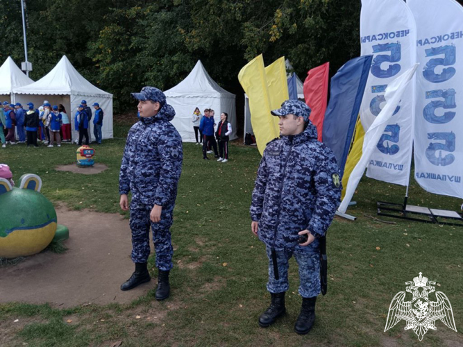 Росгвардейцы Чувашии обеспечили безопасность граждан при проведении Кросса нации