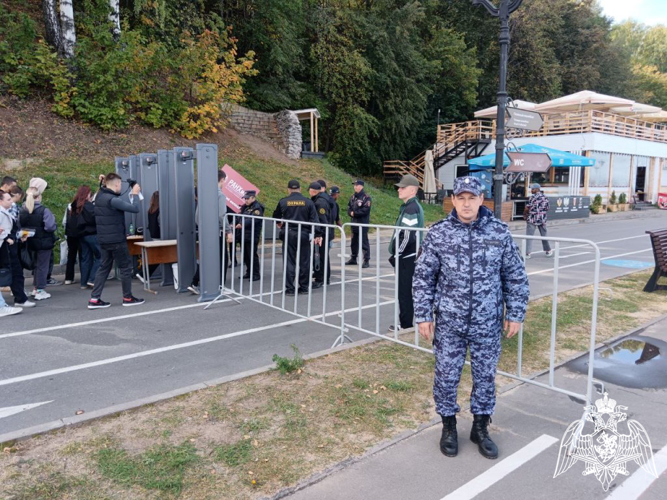Росгвардейцы Чувашии обеспечили безопасность граждан при проведении Кросса нации