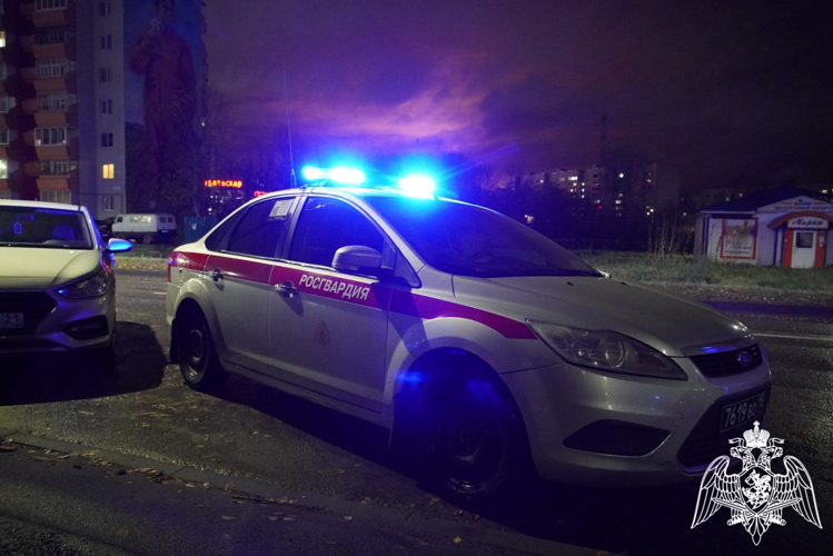 Ко Дню вневедомственной охраны журналисты ГТРК «Чувашия» попробовали себя в роли бойцов Росгвардии (видео)