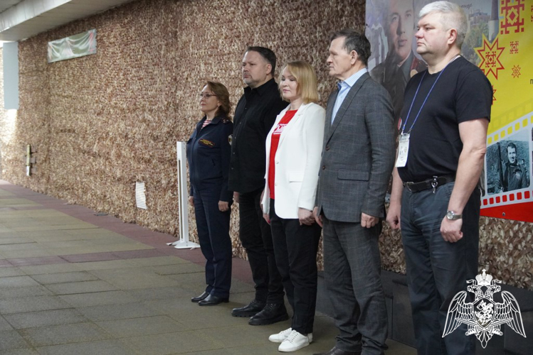 В преддверии Всемирного дня телевидения Управление Росгвардии по Чувашской Республике организовало соревнования по пулевой стрельбе среди СМИ