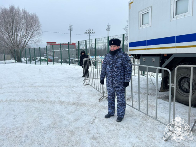 Личный состав Управления Росгвардии Чувашии принял участие в обеспечении правопорядка на «Лыжне России - 2025»