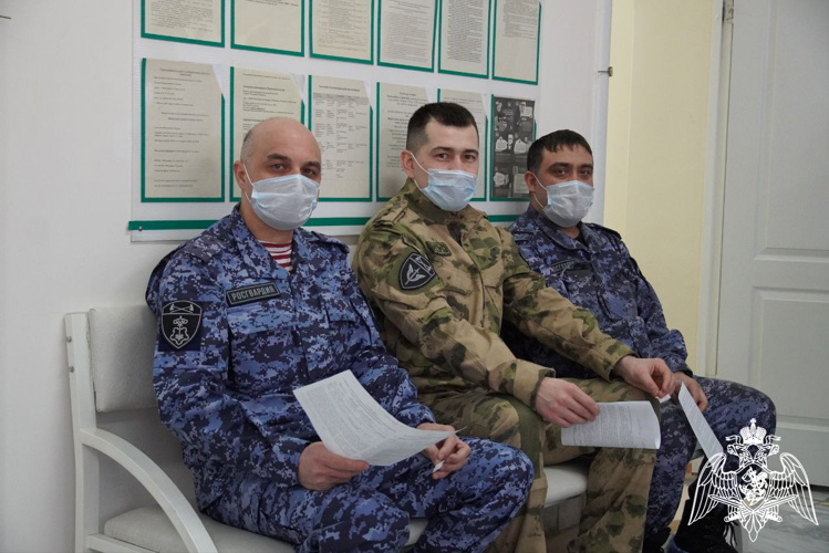 Сотрудники и военнослужащие Управления Росгвардии по Чувашской Республике – Чувашии вновь поддержали акцию «От сердца к сердцу»