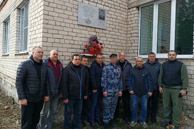 Турнир по волейболу памяти бойца ОМОН Григория Кудькова прошел в Моргаушском округе