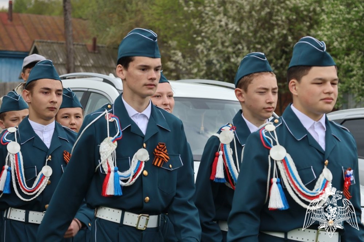 Военный оркестр Управления Росгвардии по Чувашской Республике – Чувашии поздравил ветеранов Великой Отечественной войны с Днем Победы