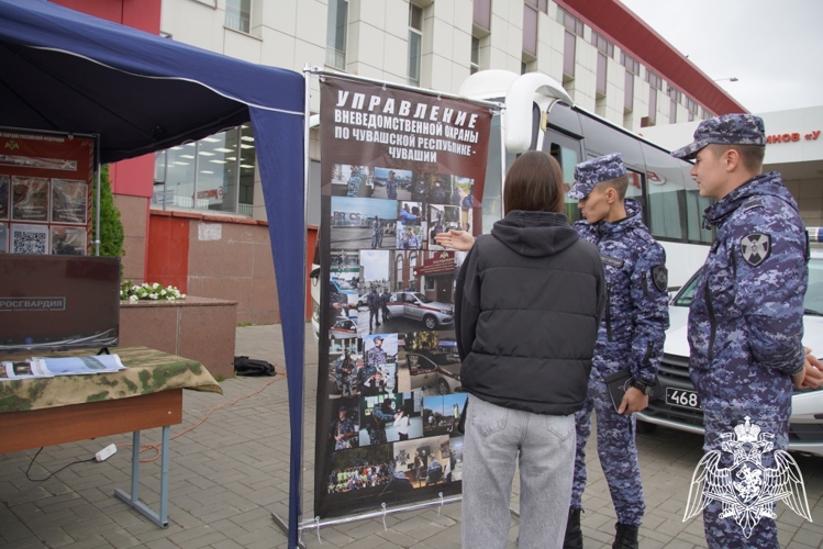 В Чувашии проходит акция Росгвардии «Защитник будущего»