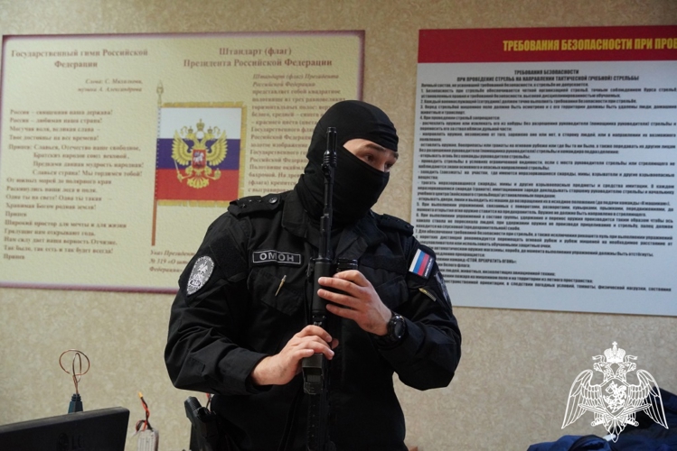 Учащиеся Кадетского корпуса Приволжского федерального округа посетили базу ОМОН «Сувар»