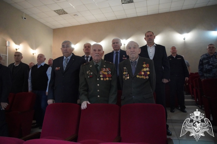 В Управлении Росгвардии Чувашии прошло торжественное мероприятие в честь Дня ветеранов войск правопорядка