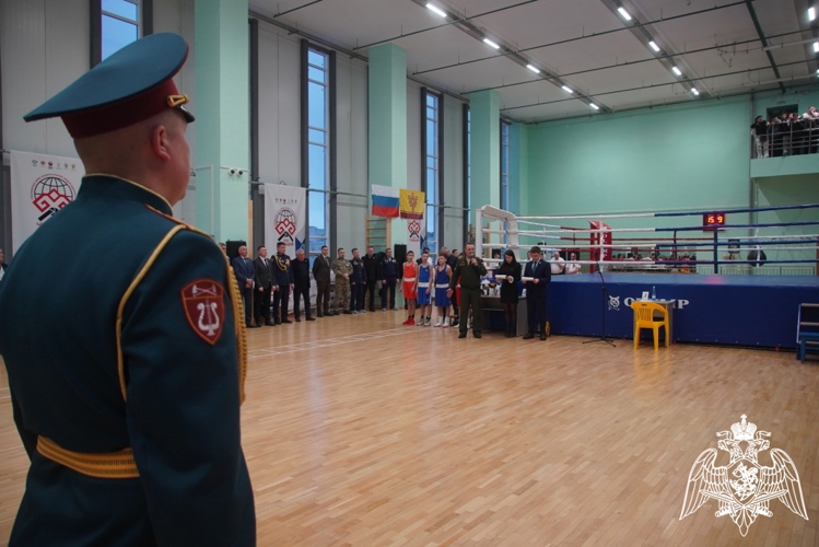 Военный оркестр «Волжские берега» выступил на открытии Чемпионата Чувашии по боксу