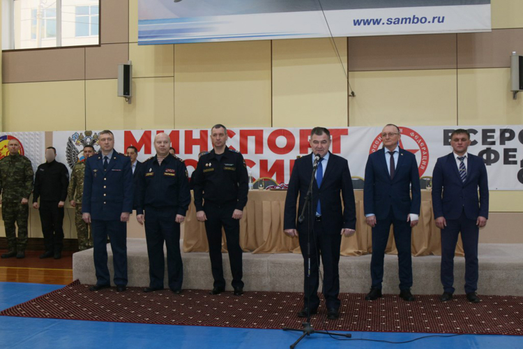 Команда Управления Росгвардии по Чувашии завоевала золото на чемпионате по самбо