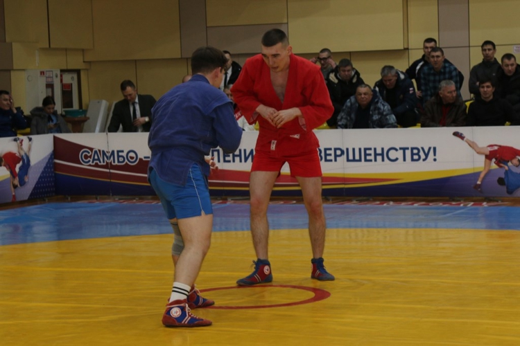 Команда Управления Росгвардии по Чувашии завоевала золото на чемпионате по самбо