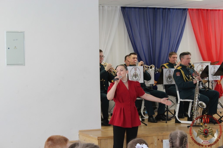 Военный оркестр «Волжские берега» отмечает профессиональный праздник 