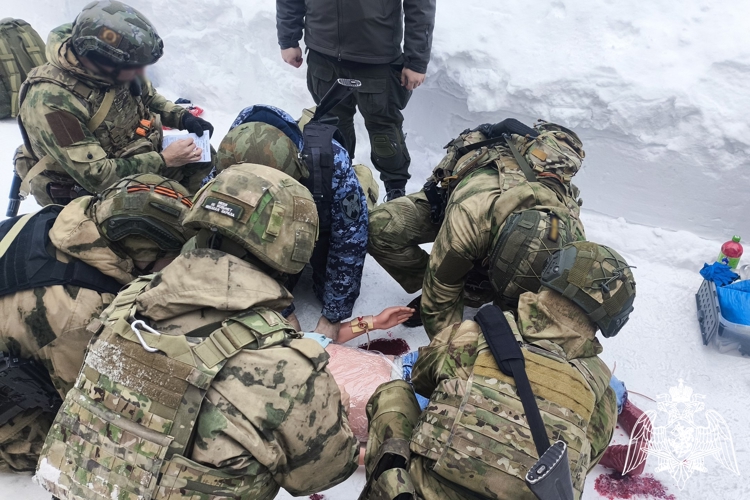 На базе ОМОН «Сувар» прошли занятия по тактической медицине