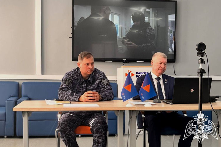 Офицер Росгвардии выступил в прямом эфире Кадрового центра Чувашской Республики