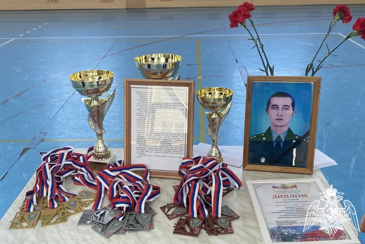 В селе Аликово прошёл турнир по мини‑футболу памяти бойца ОМОН Бориса Казакова