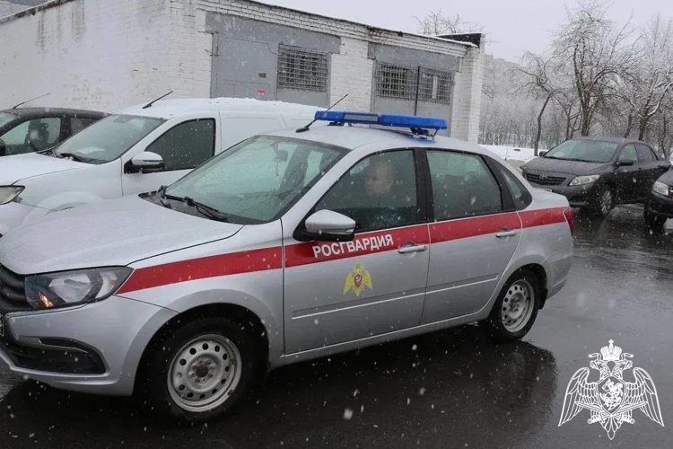 Сотрудники Росгвардии приняли участие во Всероссийском антитеррористическом учении на объектах образования Чувашии