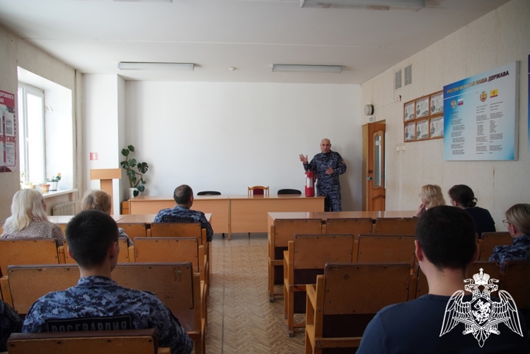 В чебоксарском отделе вневедомственной охраны Росгвардии состоялись пожарно-тактические учения 
