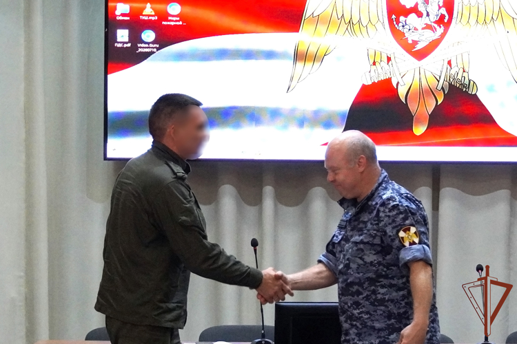 Офицер СОБР «Искра» завоевал серебряную медаль на чемпионате войск национальной гвардии РФ по боксу «10 лет Росгвардии»