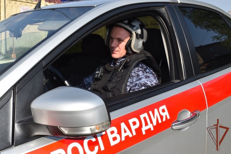 В Чувашии за неделю сотрудники вневедомственной охраны  совершили 144 «тревожных» выезда