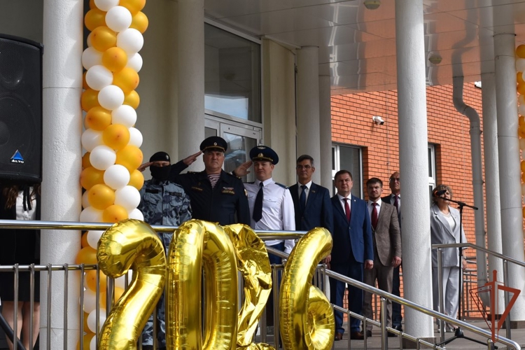 Руководство Управления Росгвардии по Чувашской Республике – Чувашии приняло участие в торжественных мероприятиях, посвящённых Дню знаний
