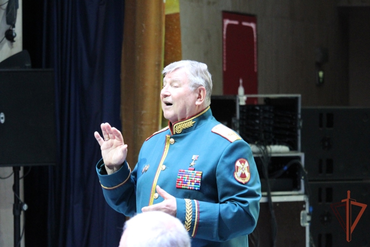 В Чебоксарах с большим концертом выступил Академический ансамбль песни и пляски войск национальной гвардии Российской Федерации