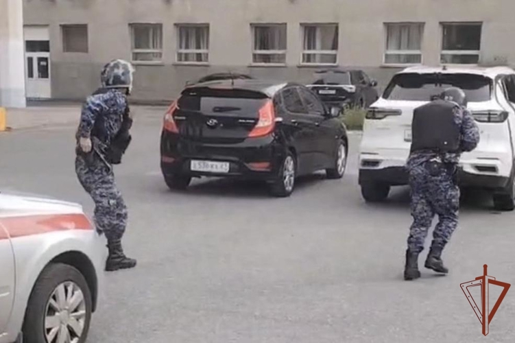 В Чувашии росгвардейцы проводят практические тренировки на объектах участковых избирательных комиссий
