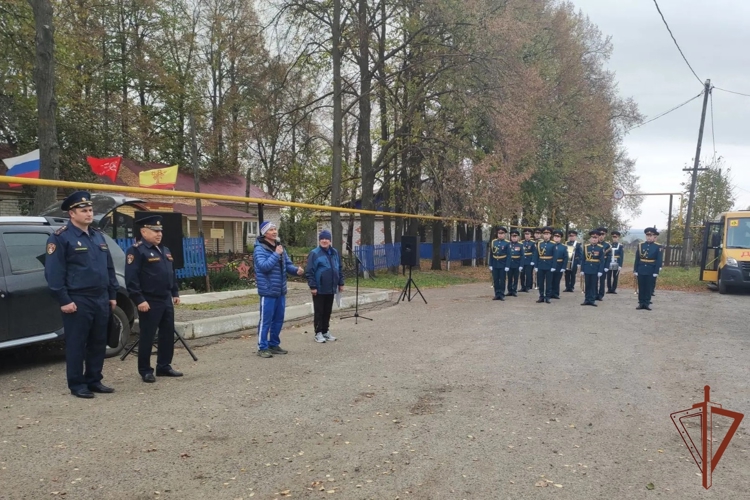 В Чувашии память военнослужащего Росгвардии почтили традиционной легкоатлетической эстафетой