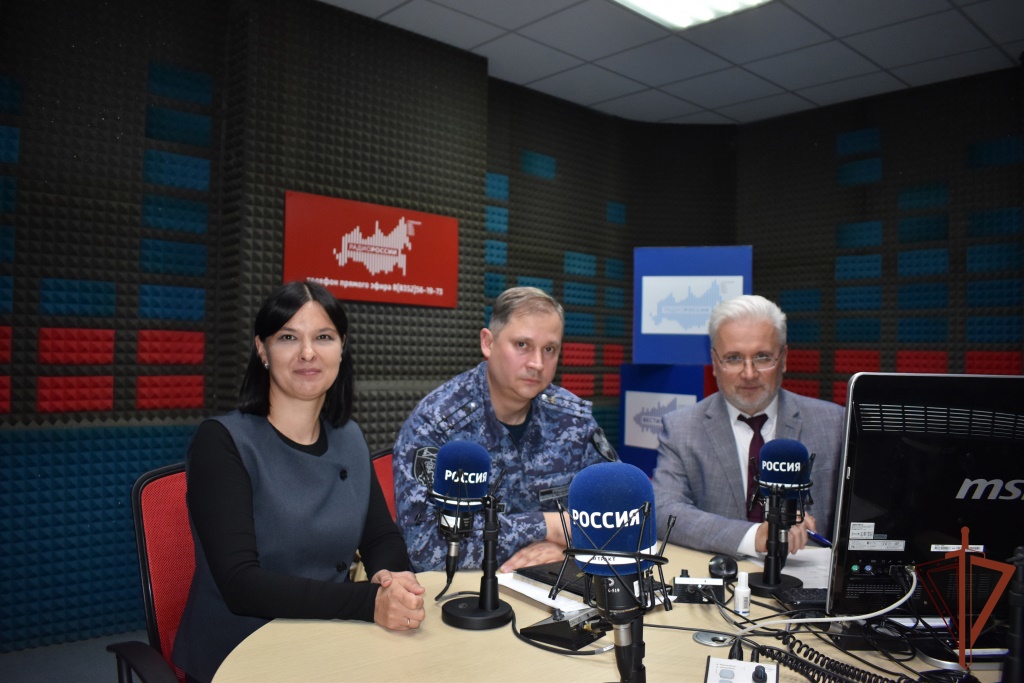 Офицер Управления вневедомственной охраны Росгвардии по Чувашии рассказал о службе в прямом эфире «Радио России»